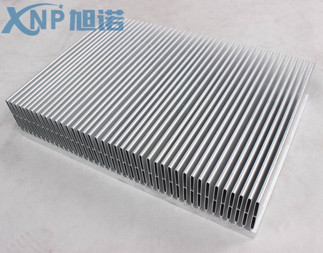 6063鋁型材電子散熱器.jpg