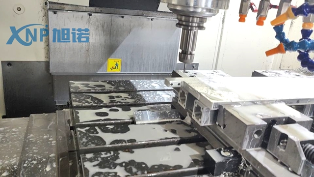 鋁型材用CNC精密機床加工好處.jpg